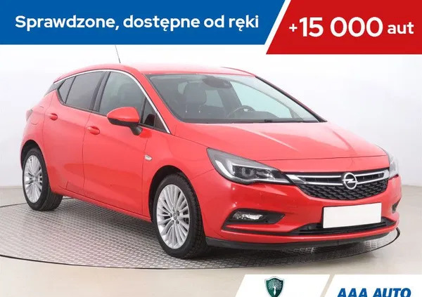 lubelskie Opel Astra cena 52000 przebieg: 84074, rok produkcji 2016 z Szczawnica